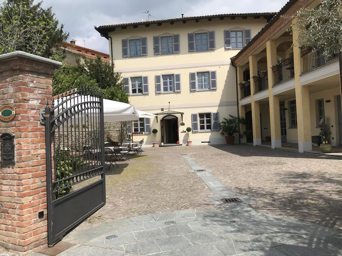 Albergo Castiglione Langhe Castiglione Tinella Esterno foto